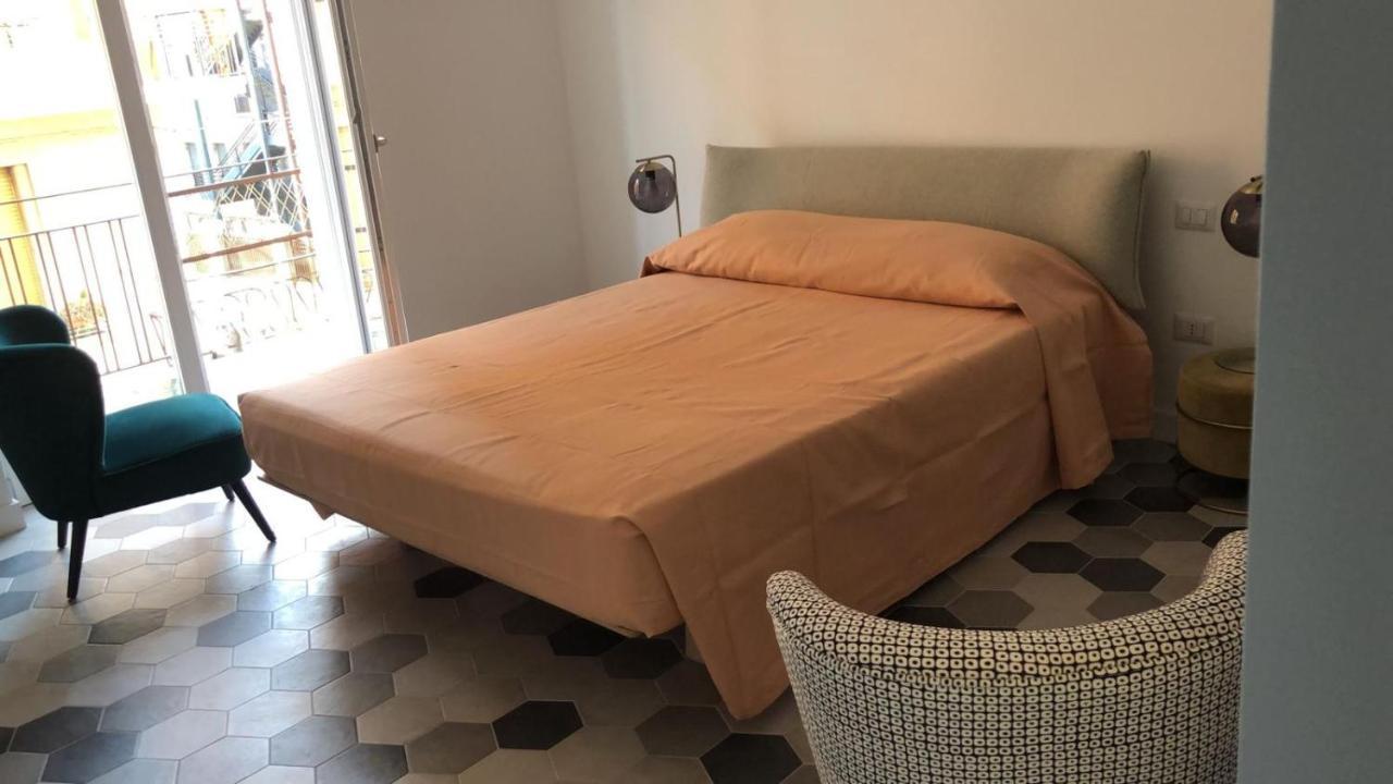 Chiesa Russa Bed & Breakfast Бари Екстериор снимка