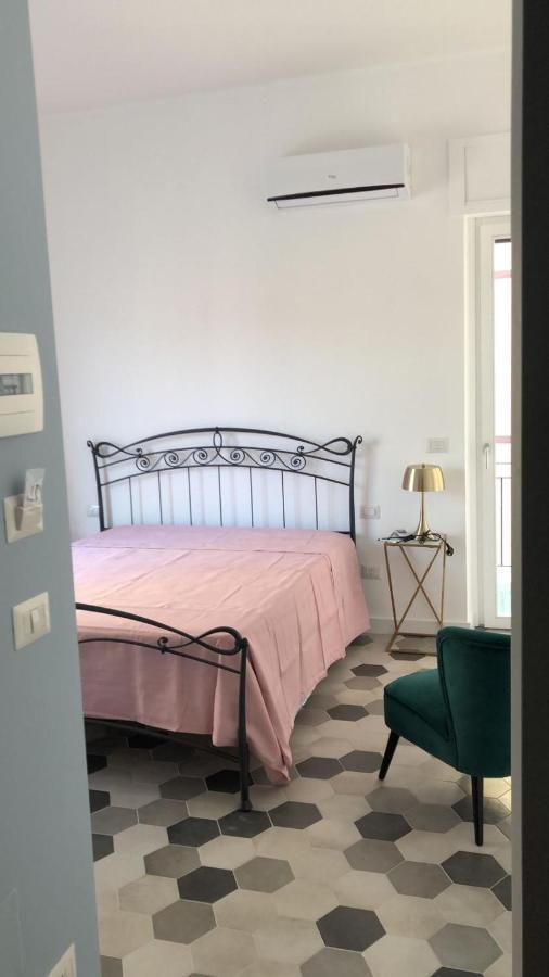 Chiesa Russa Bed & Breakfast Бари Екстериор снимка